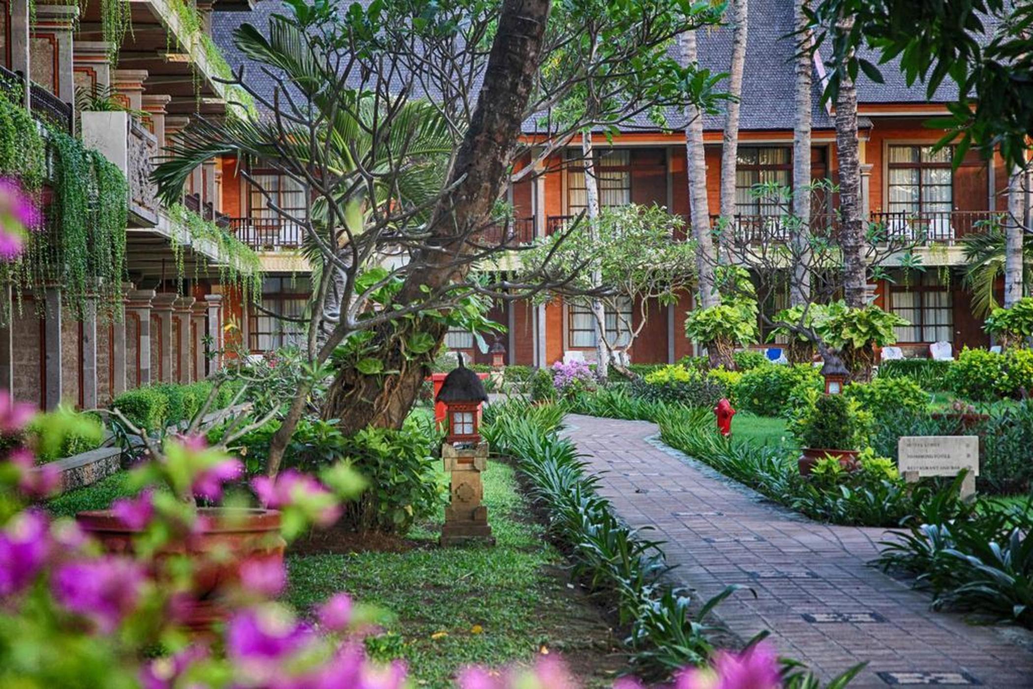 The Jayakarta Bali Beach Resort Legian Eksteriør billede